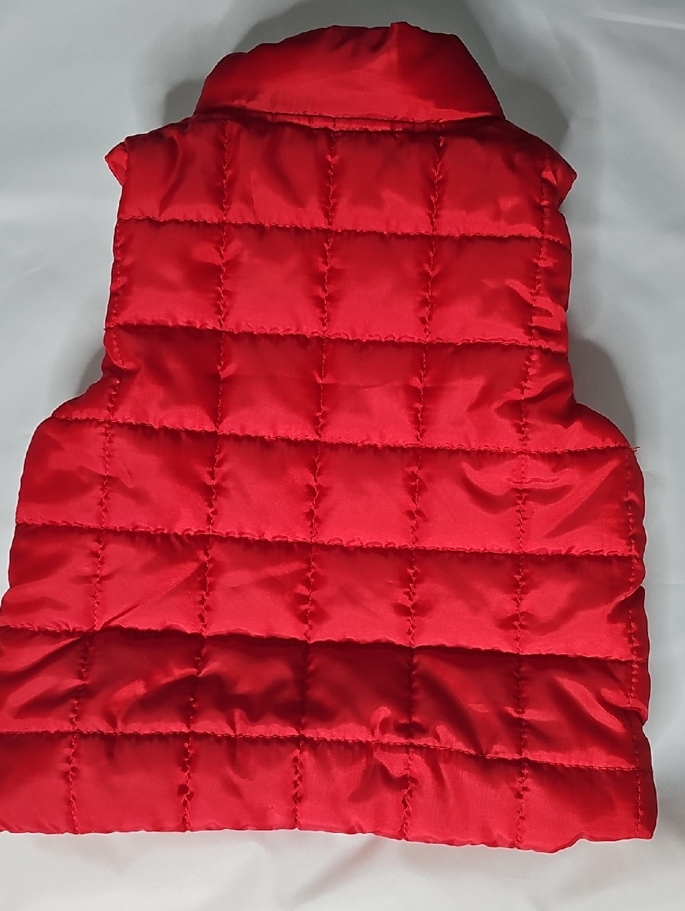 Mickey Mouse Red Puffer Vest for Kids - Official Character Design - Picture 2 of 3